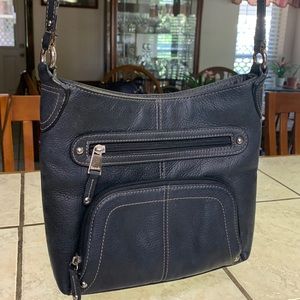 👛 TIGNANELLO CROSSBODY LEATHER HANDBAG